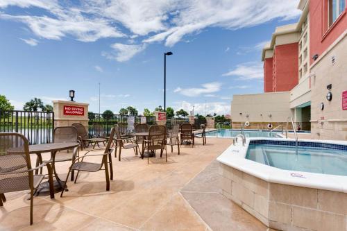 drury inn and suites fort myers airport fgcu