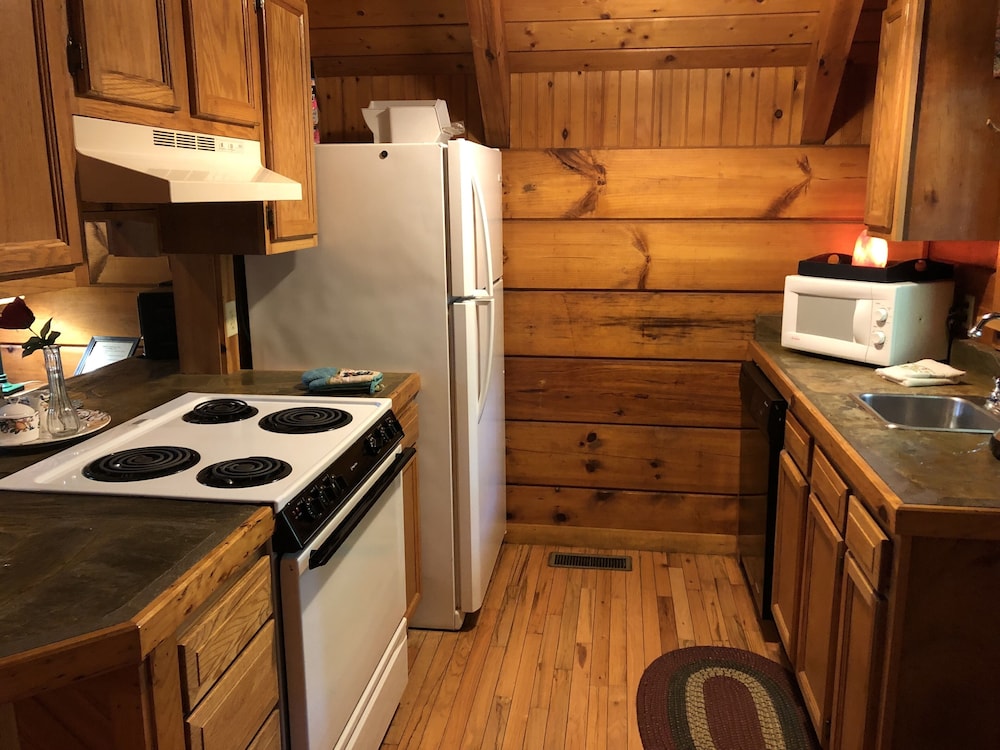 gatlinburg adventure cabins
