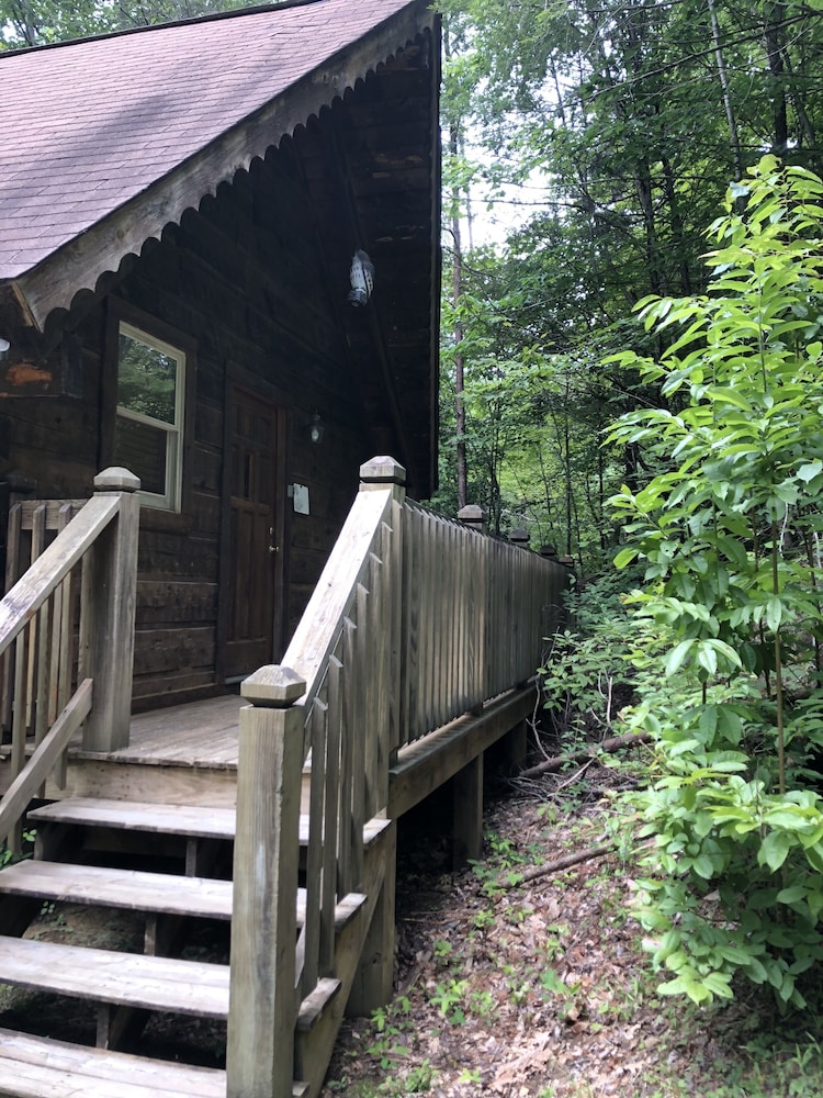 gatlinburg adventure cabins