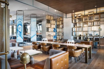 hotel nia autograph collection