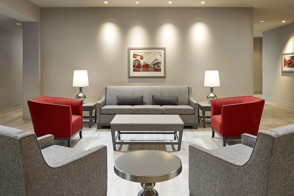 hampton inn long beach airport