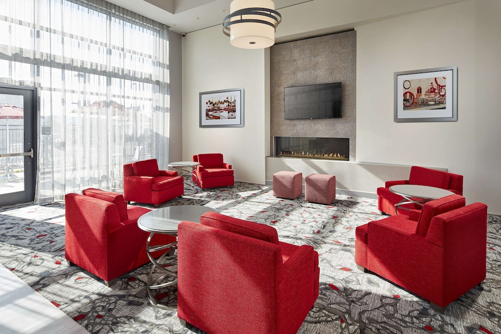 hampton inn long beach airport