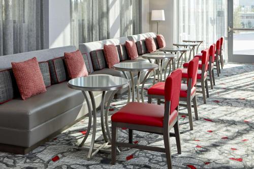 hampton inn long beach airport