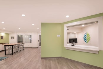 Woodspring Suites Savannah Pooler,Rincon>>Pooler,3 star