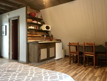 calm waters cabin resort