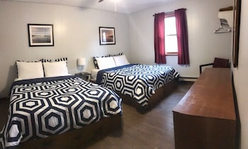 calm waters cabin resort