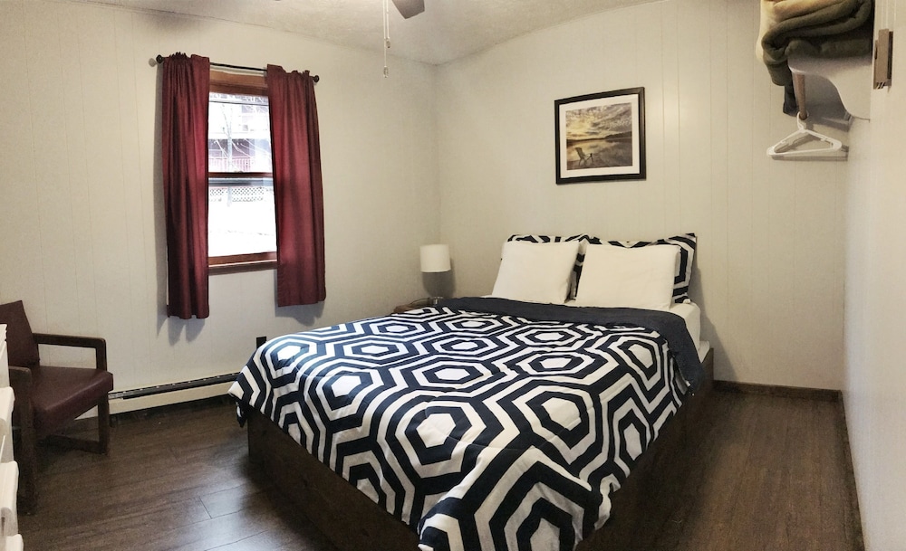 calm waters cabin resort