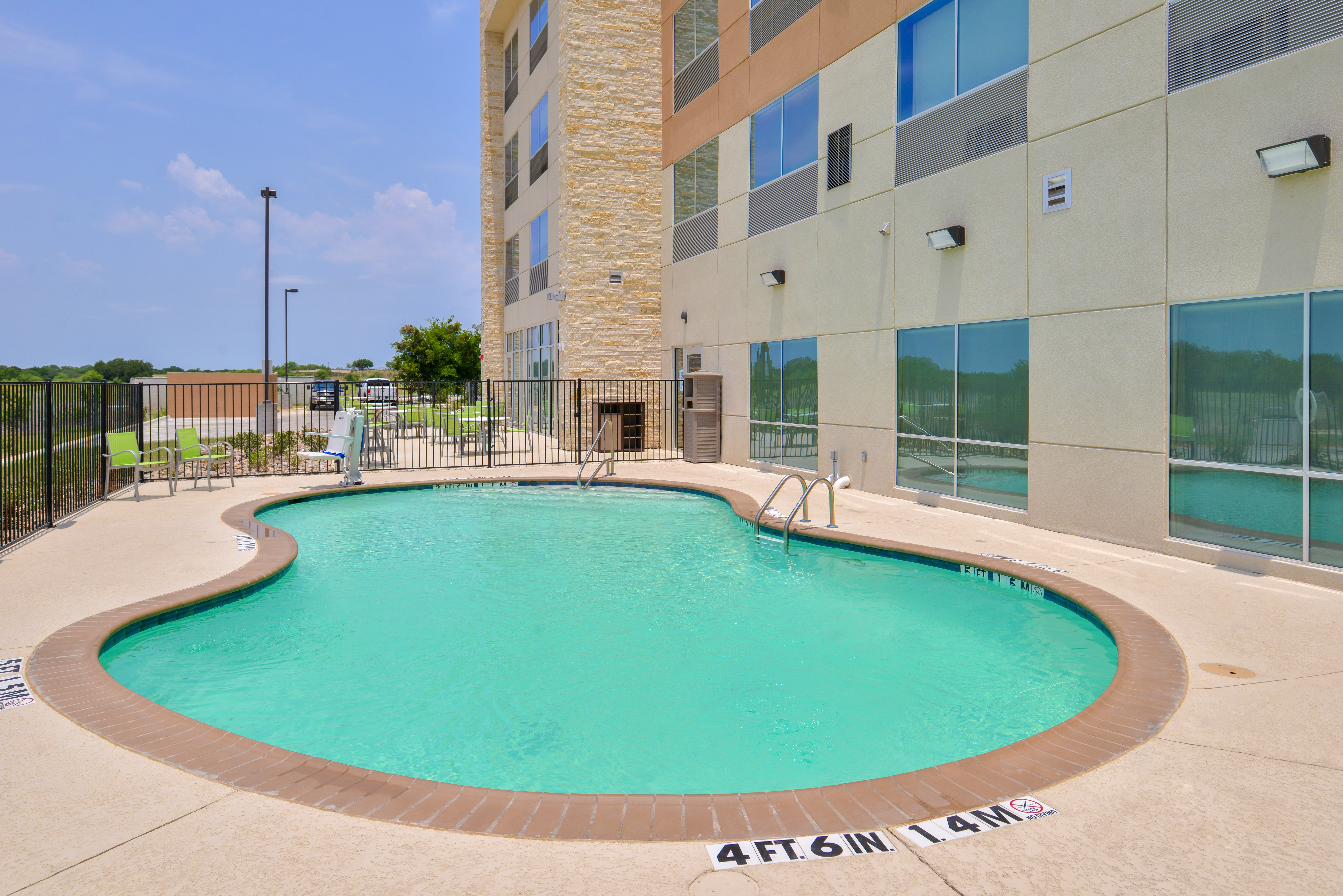 holiday inn express early by ihg