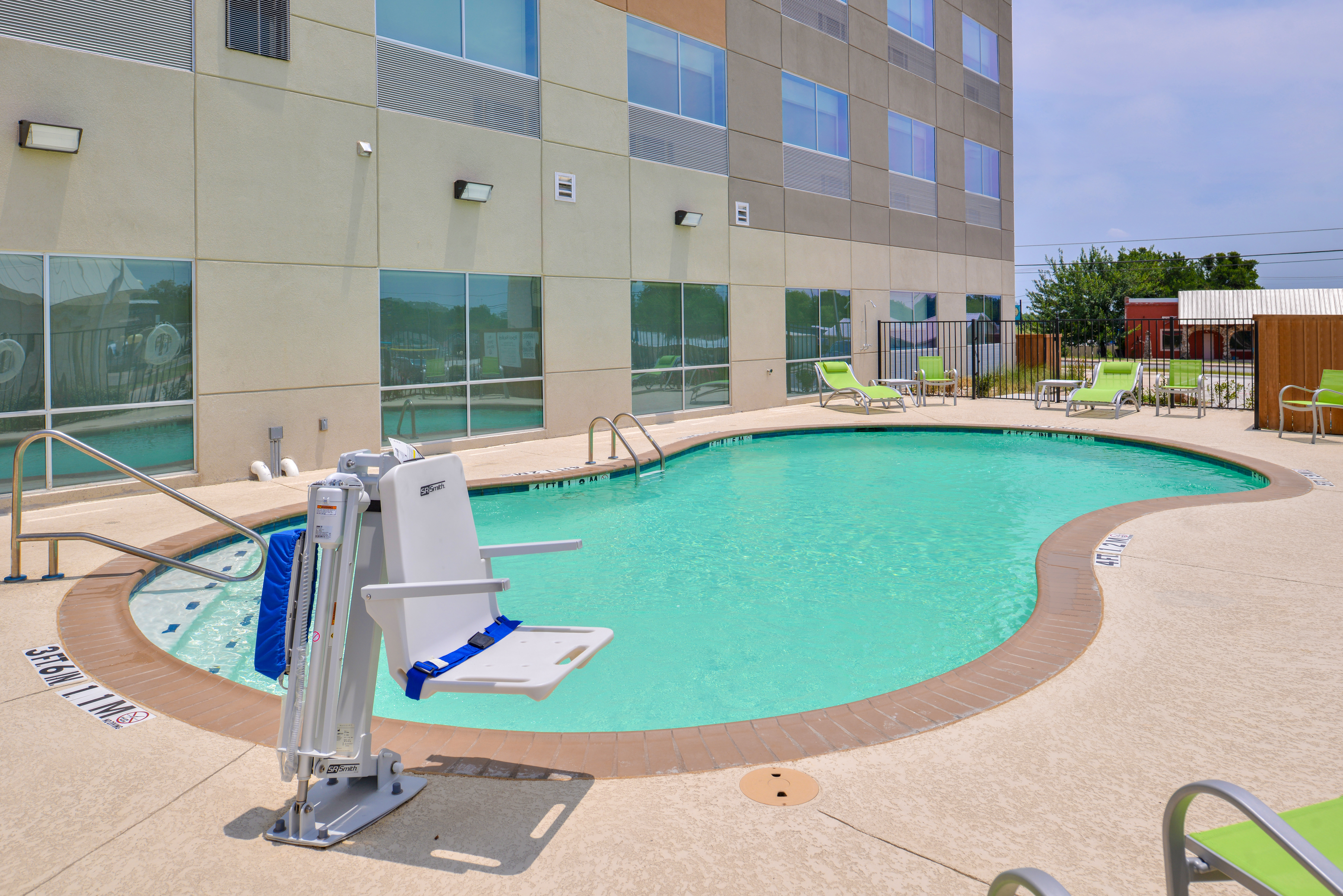 holiday inn express early by ihg