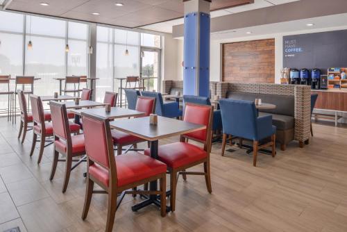 holiday inn express early by ihg