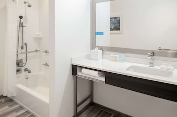 hampton inn petaluma ca