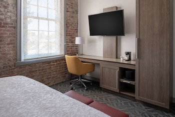 hampton inn petaluma ca