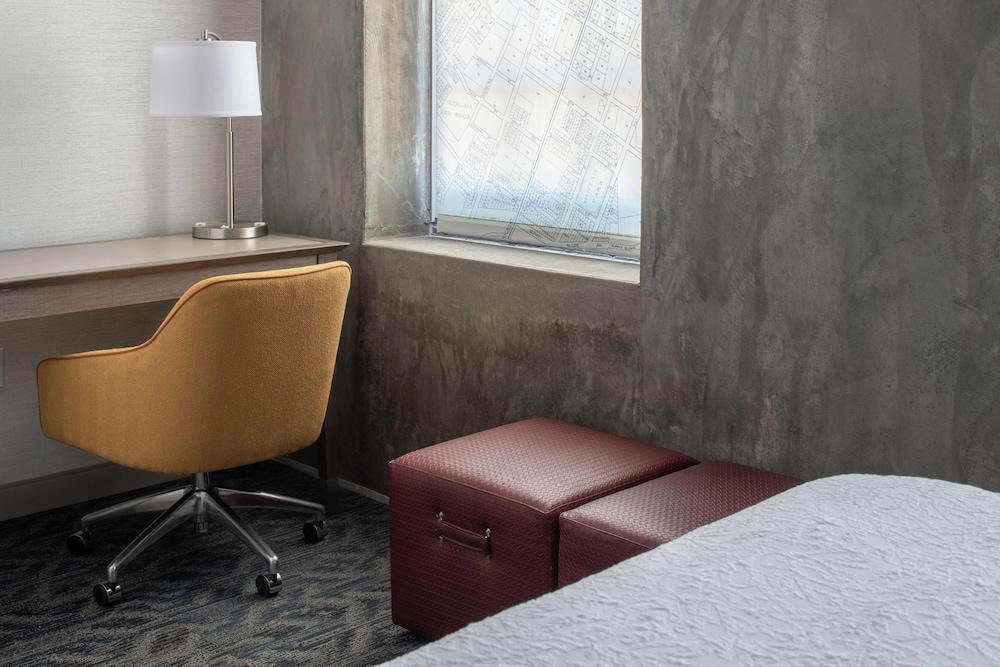 hampton inn petaluma ca