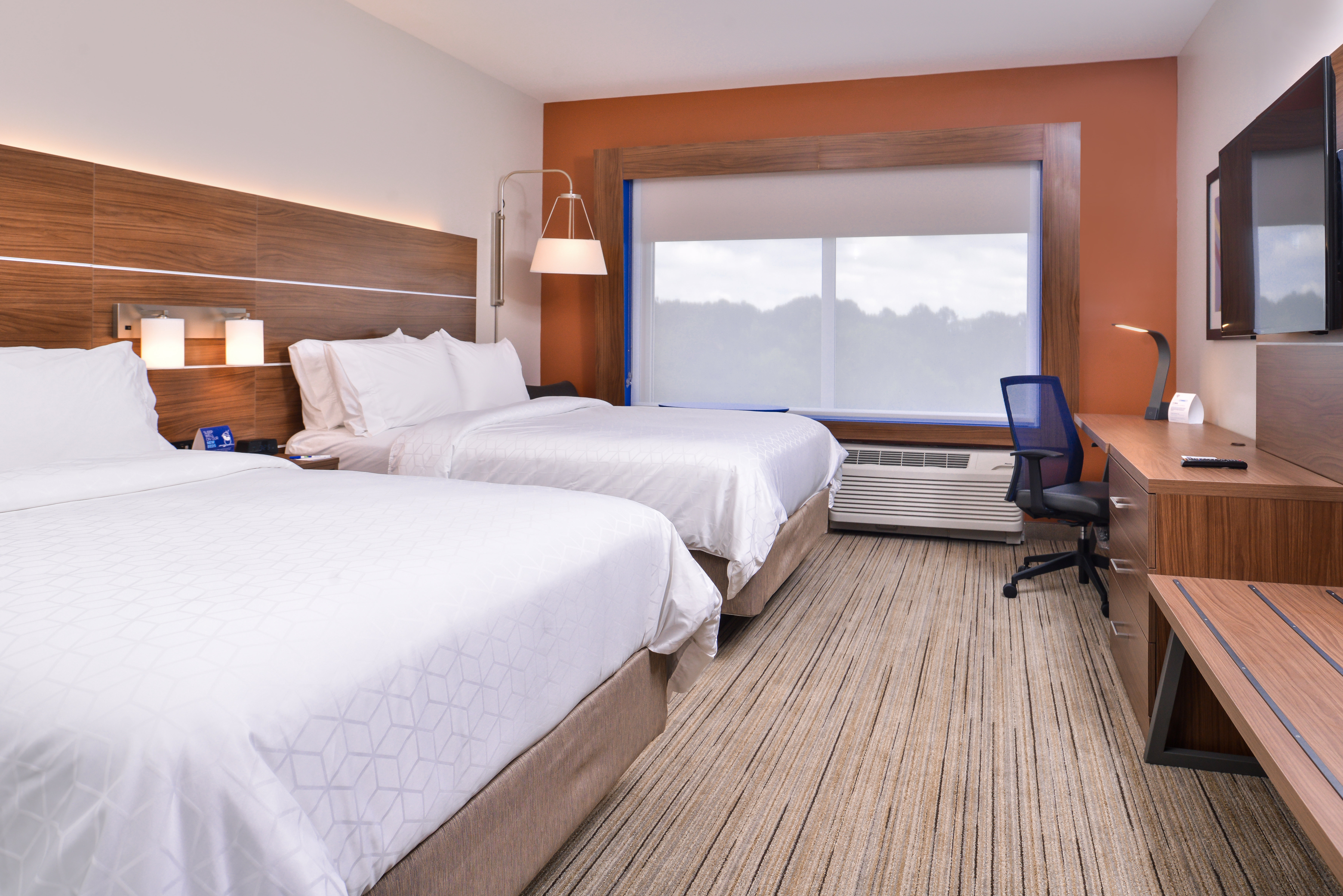 holiday inn express and suites farmville by ihg
