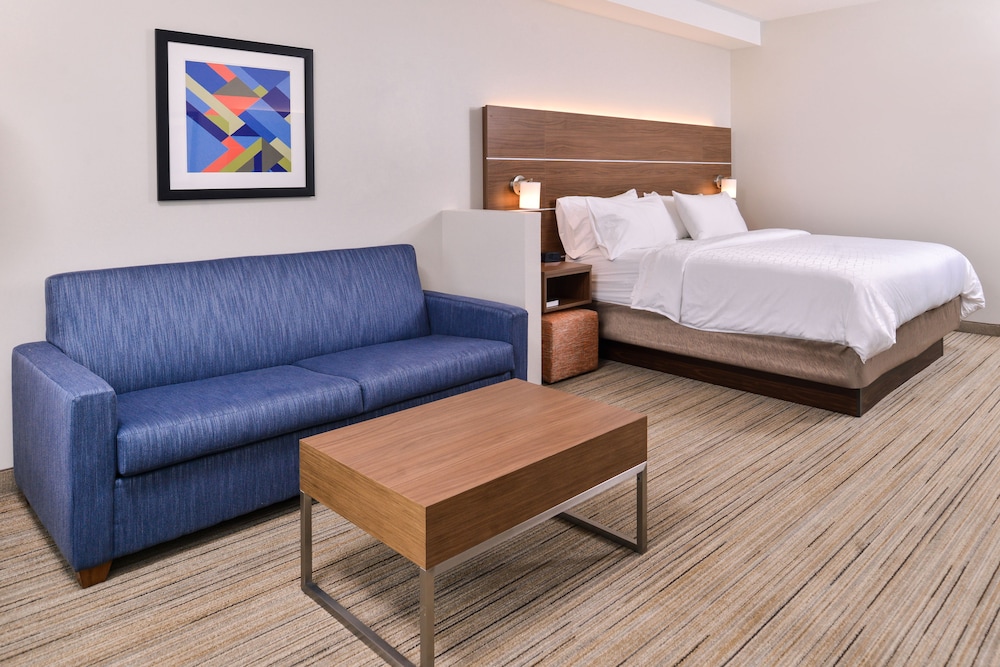holiday inn express and suites farmville by ihg
