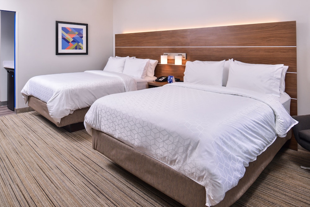 holiday inn express and suites farmville by ihg
