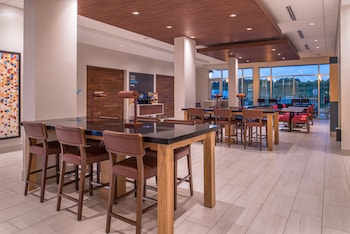 holiday inn express and suites farmville by ihg