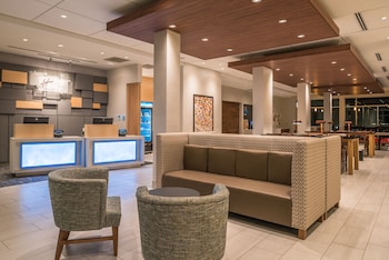 holiday inn express and suites farmville by ihg