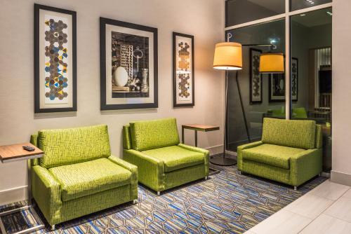 holiday inn express and suites farmville by ihg