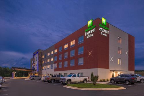 holiday inn express and suites farmville by ihg