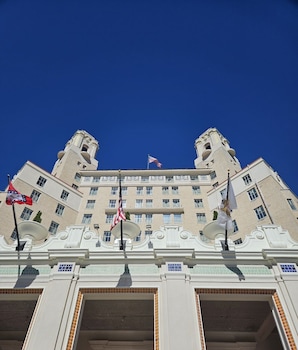 arlington resort hotel and spa