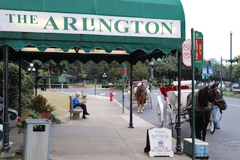 arlington resort hotel and spa