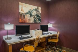 hampton inn newport