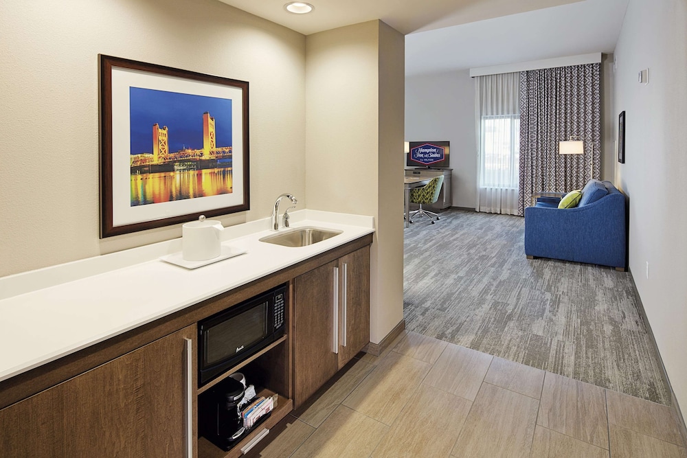Hampton Inn & Suites Sacramento At Csus,Rosemont>>Rancho Cordova,3 star