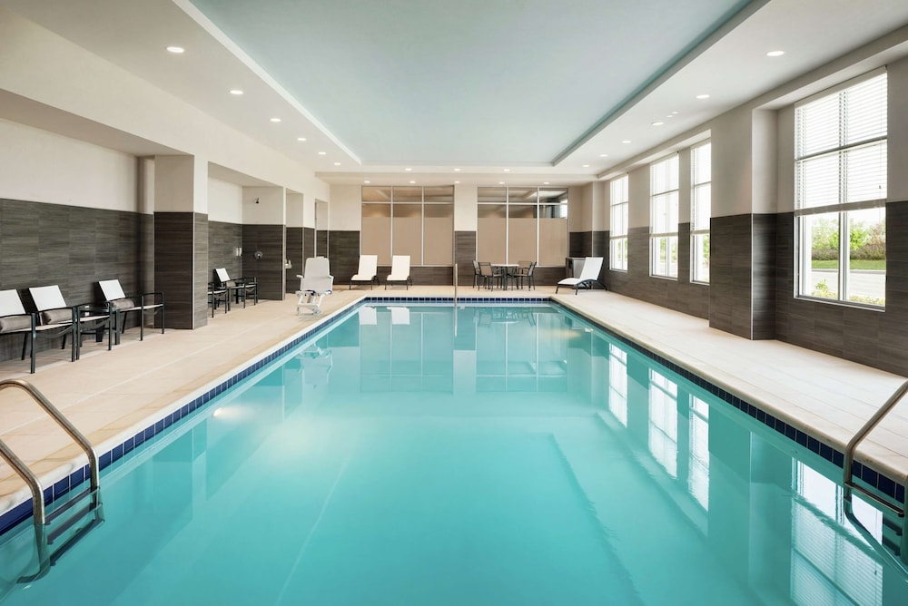 embassy suites by hilton noblesville indianapolis convention center