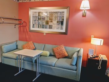 executive inn thomson