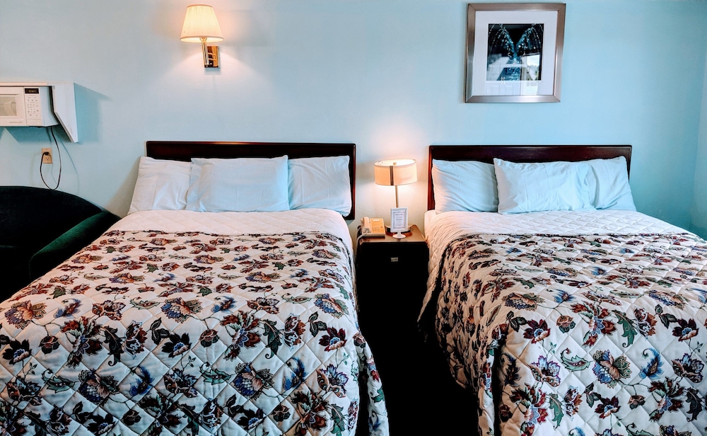 executive inn thomson