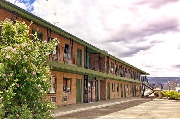 battle mountain inn