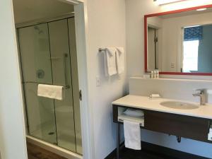Hampton Inn & Suites St. George, Ut,St. George>>Springdale,3 star