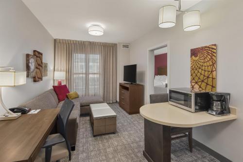 staybridge suites florence civic center by ihg