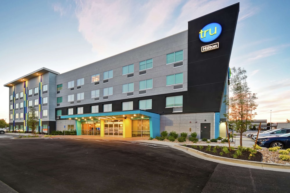 tru by hilton salt lake city airport