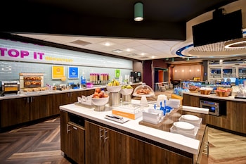 tru by hilton salt lake city airport