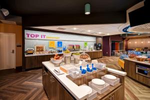 tru by hilton salt lake city airport