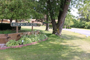 Bedford Inn,Erie>>Bedford Township,3 star