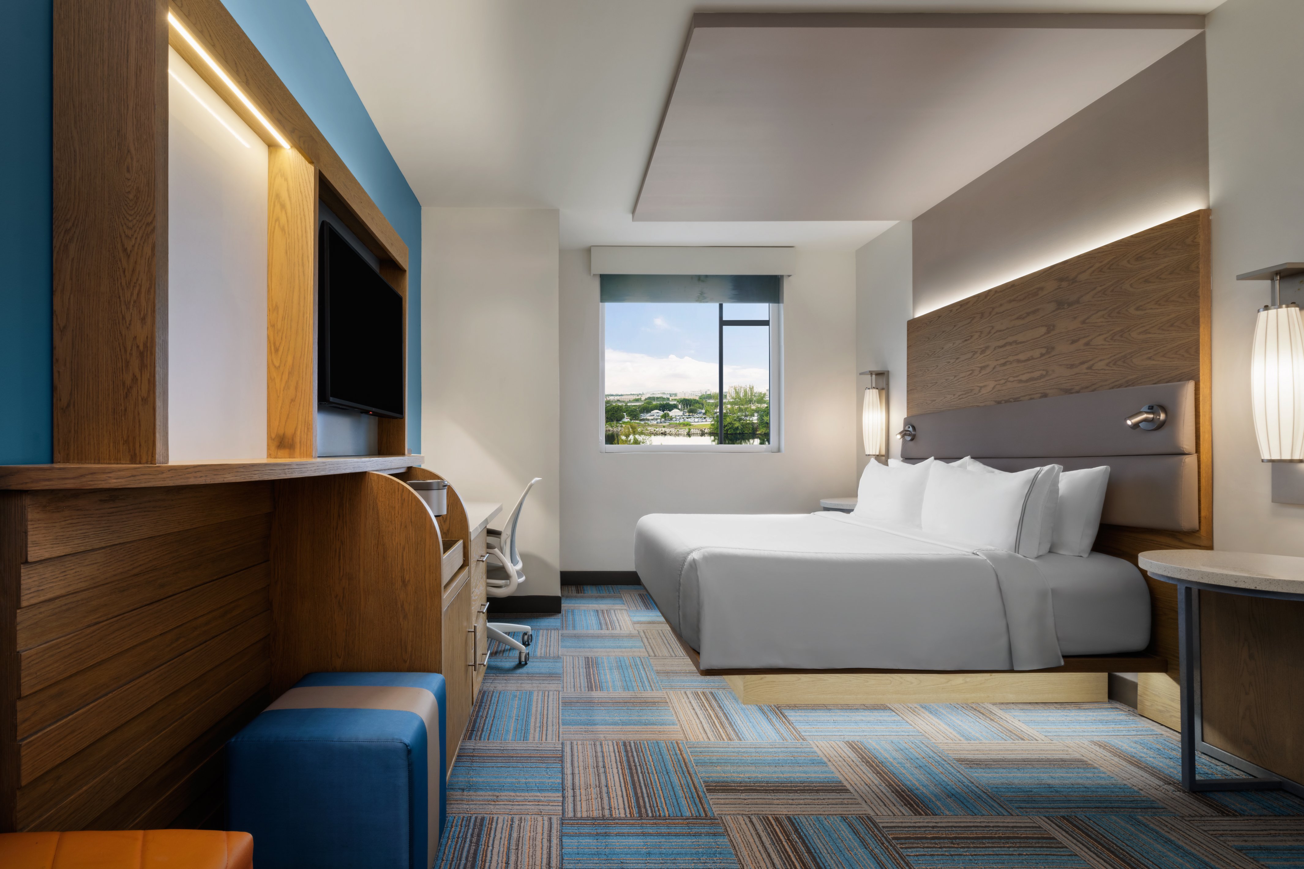 even hotel miami airport by ihg