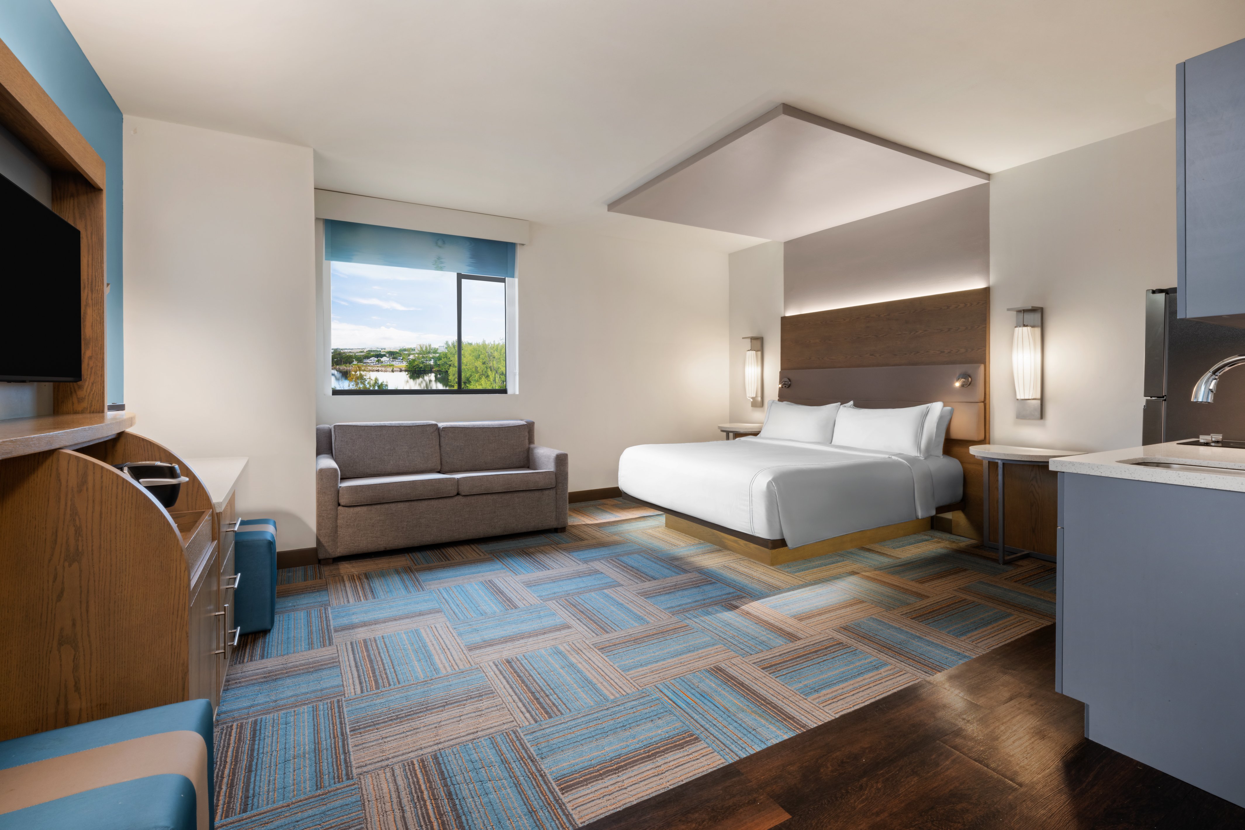 even hotel miami airport by ihg