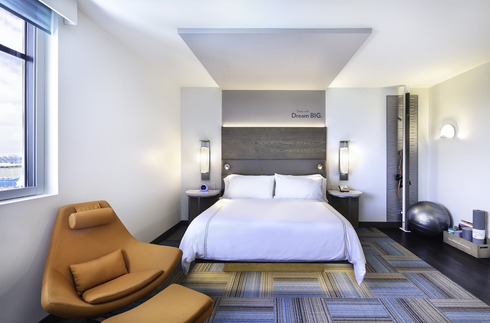 even hotel miami airport by ihg