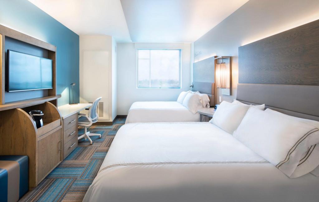 even hotel miami airport by ihg
