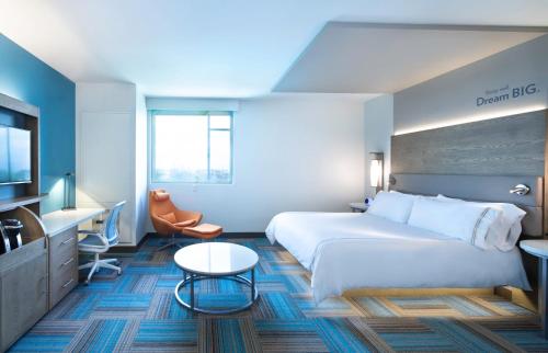 even hotel miami airport by ihg