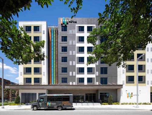 even hotel miami airport by ihg