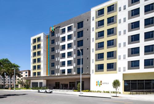 even hotel miami airport by ihg