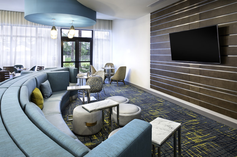 even hotel miami airport an ihg hotel