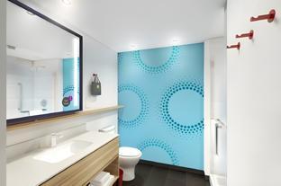 tru by hilton cedar rapids westdale