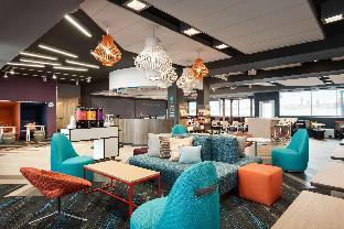 tru by hilton cedar rapids westdale