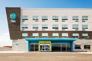 tru by hilton cedar rapids westdale