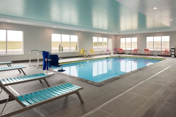 tru by hilton cedar rapids westdale